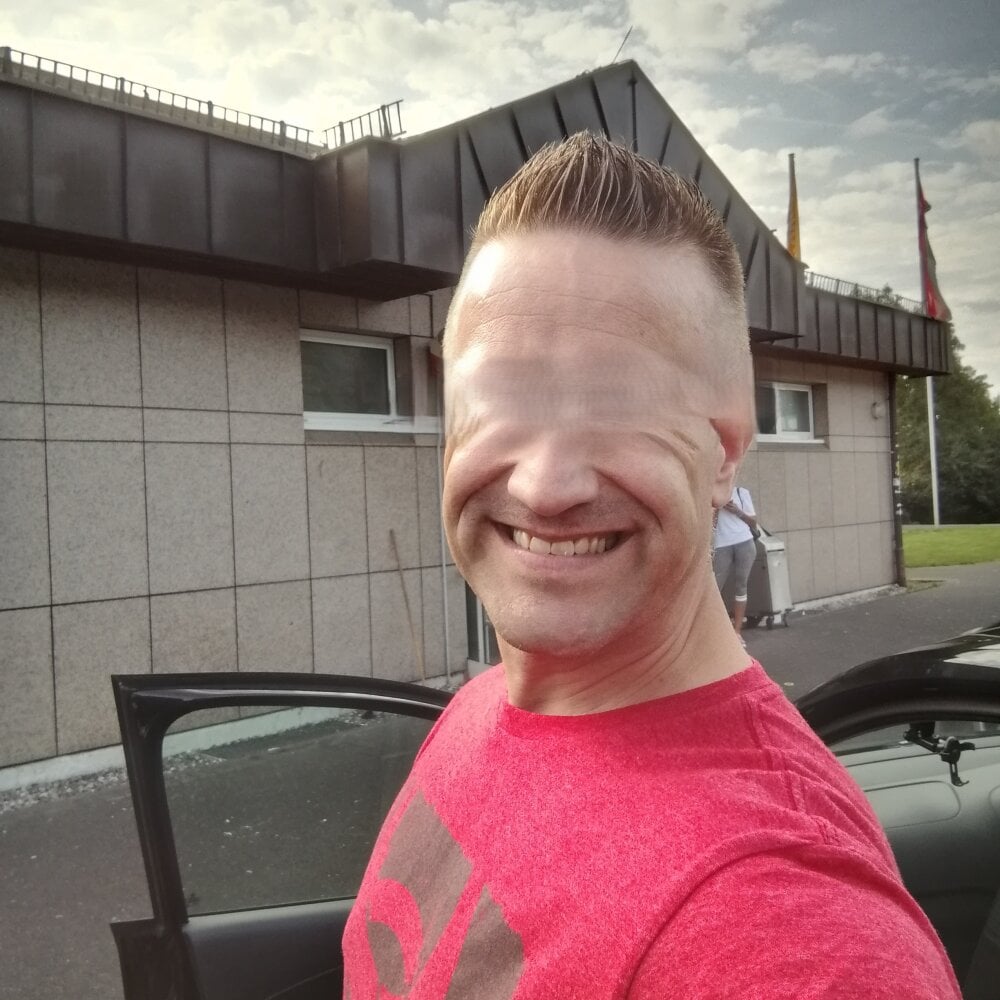 DirtyHarry_77 Chatroom