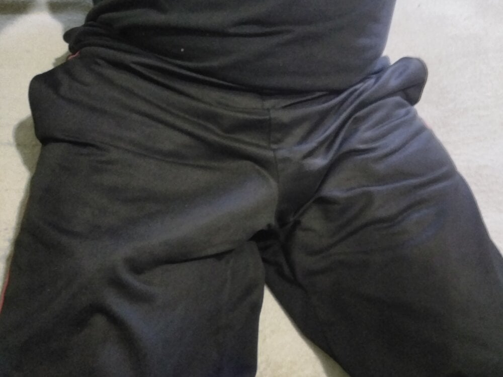 EroticMonster Chatroom