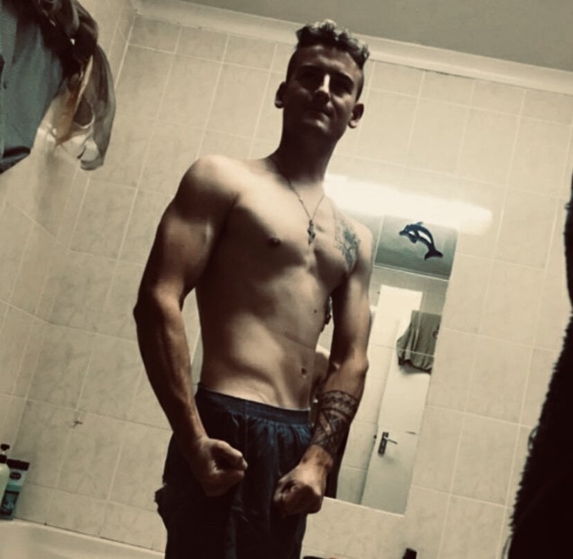 FestiveWolf225 Chatroom