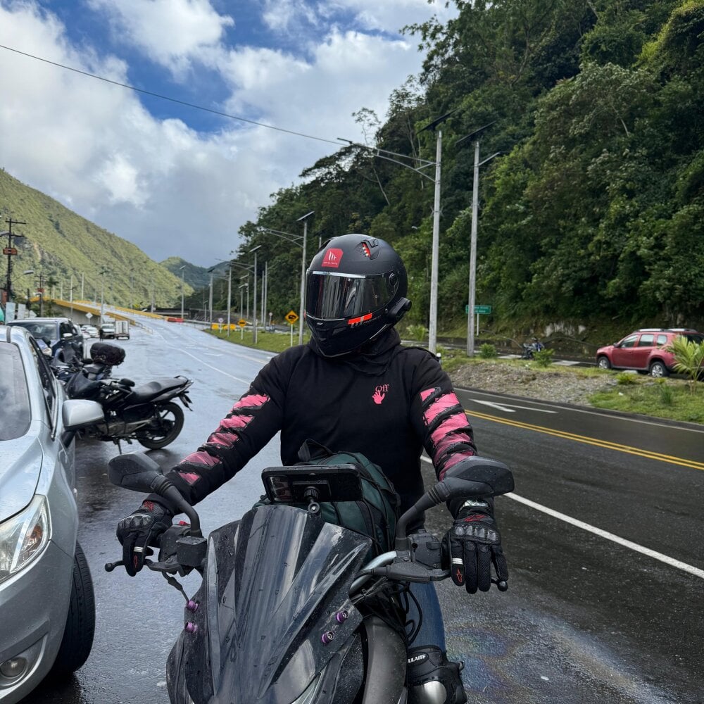 Goldenknight33 Chatroom