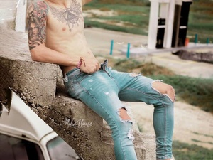 Handsomeboyss19