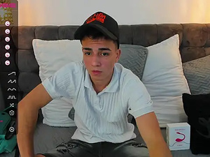 Hotboy21_