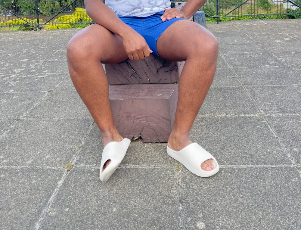 Hotboy_Papi Chatroom