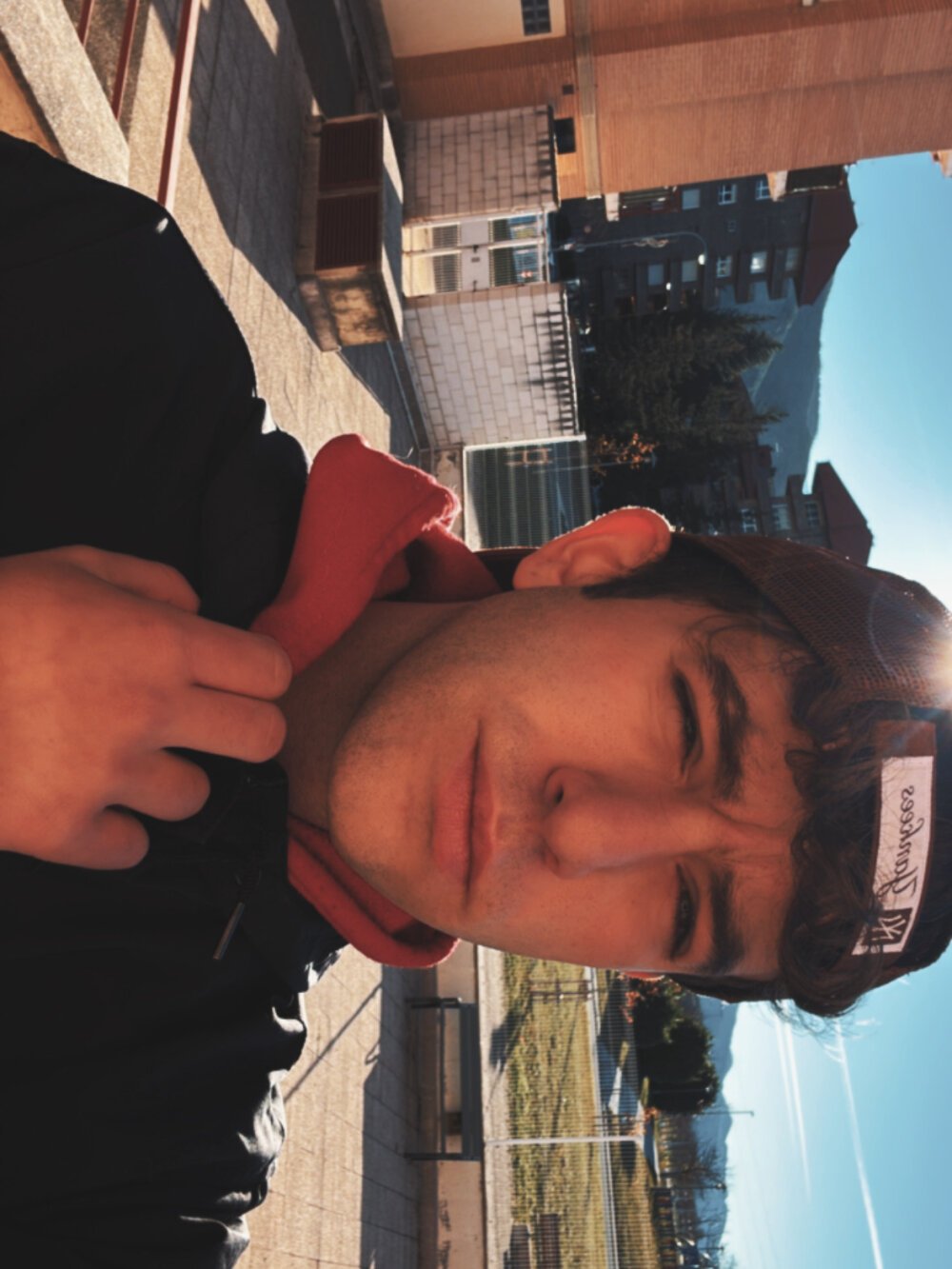 Hugoo_21 Chatroom