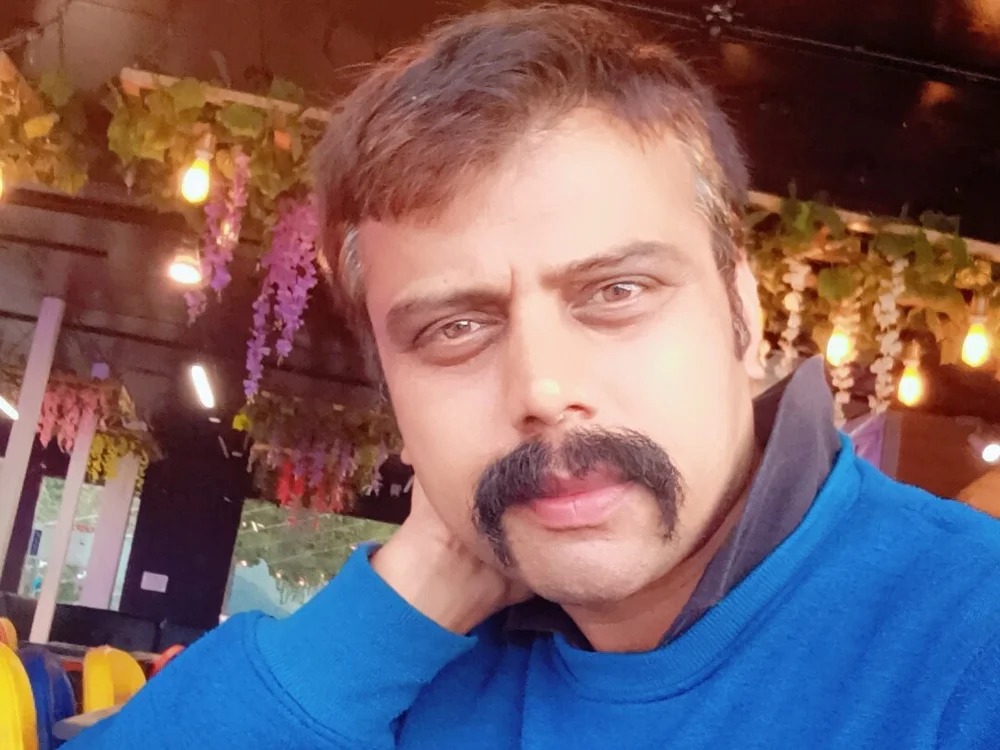 Hum_Tum42 Chatroom
