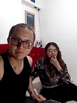 Husbands_Horny Chatroom