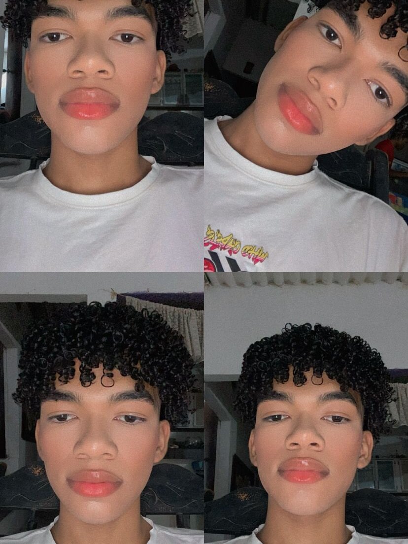 Ivone_Rose_ Chatroom