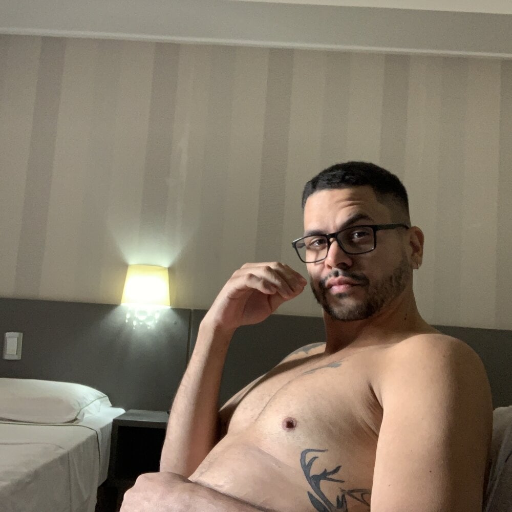 JOAO_PEDRO35 Chatroom