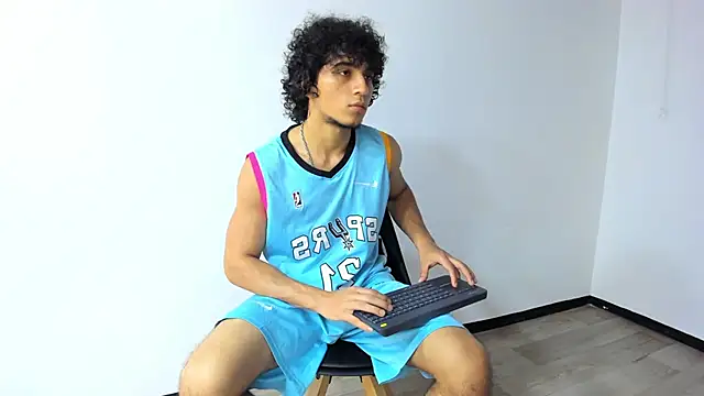JackesTaylor Chatroom
