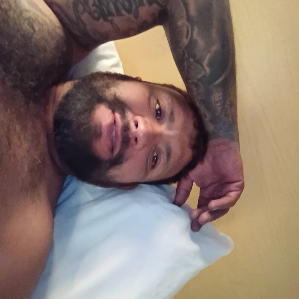 Jgas722 Chatroom