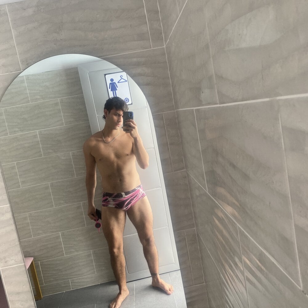 Juandmc1706 Chatroom