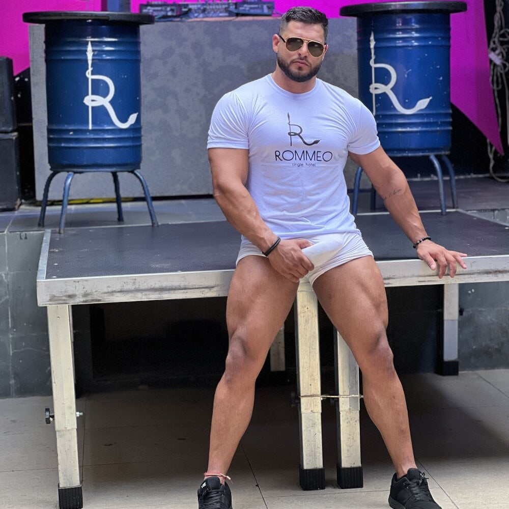 KRYSTALIZEDY Chatroom