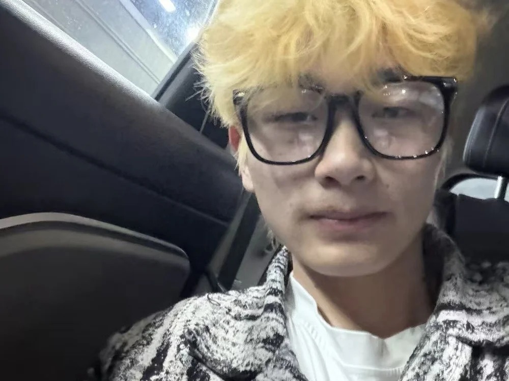 LF-boy Chatroom