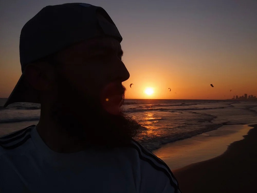 LatinAdonis3x Chatroom