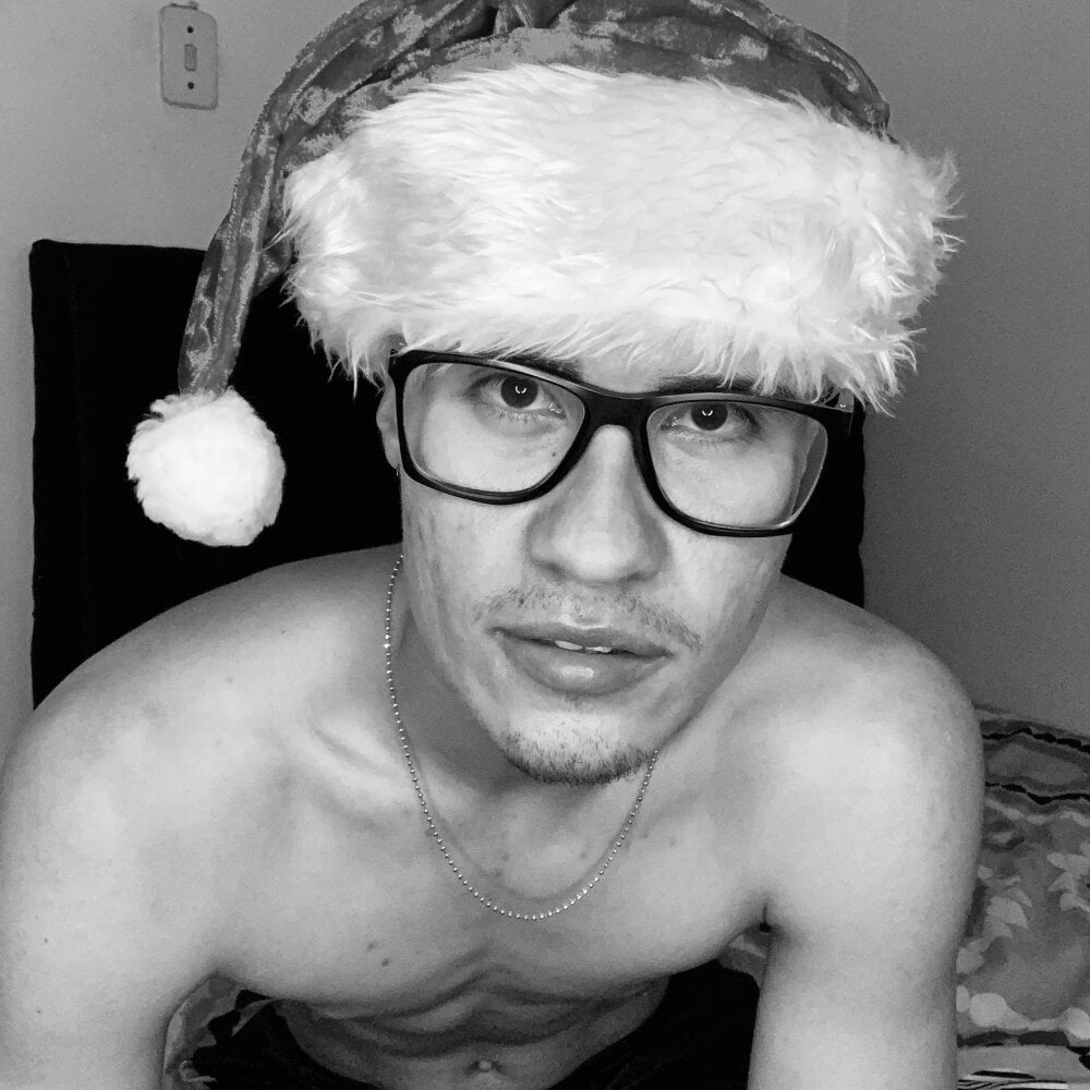 Latin_Paisa_Boy Chatroom