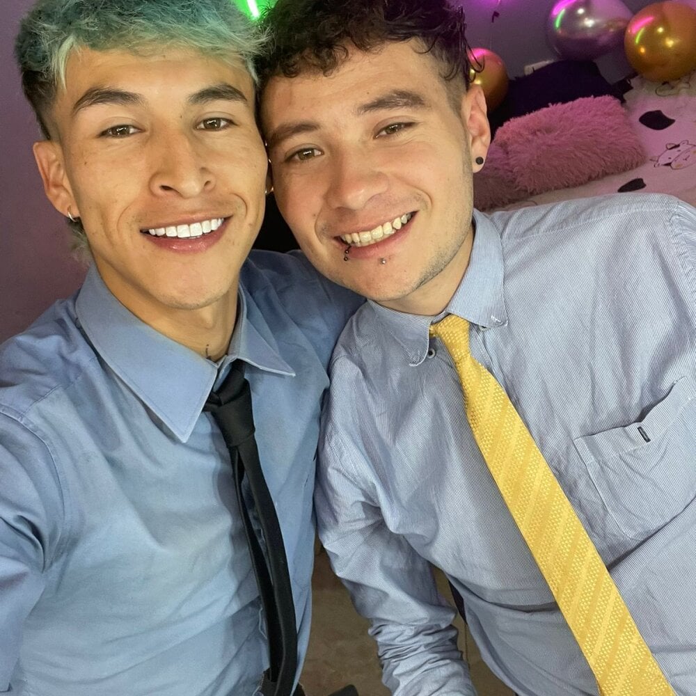 Latin_boysxxxx Chatroom