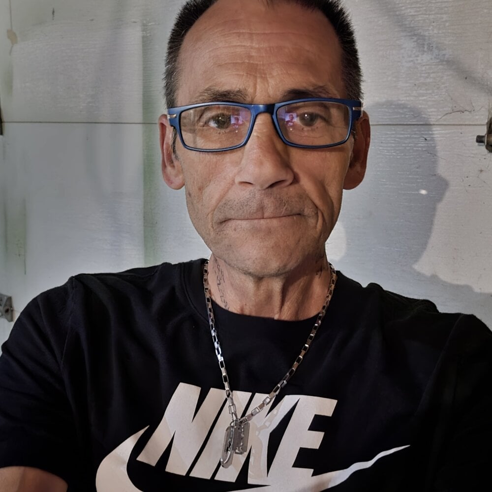 Laying_Sooner Chatroom