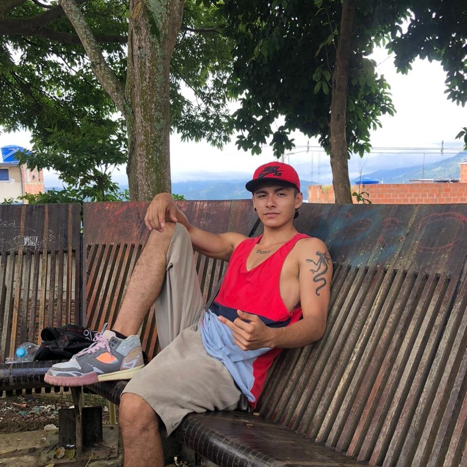 Leo_santoro Chatroom