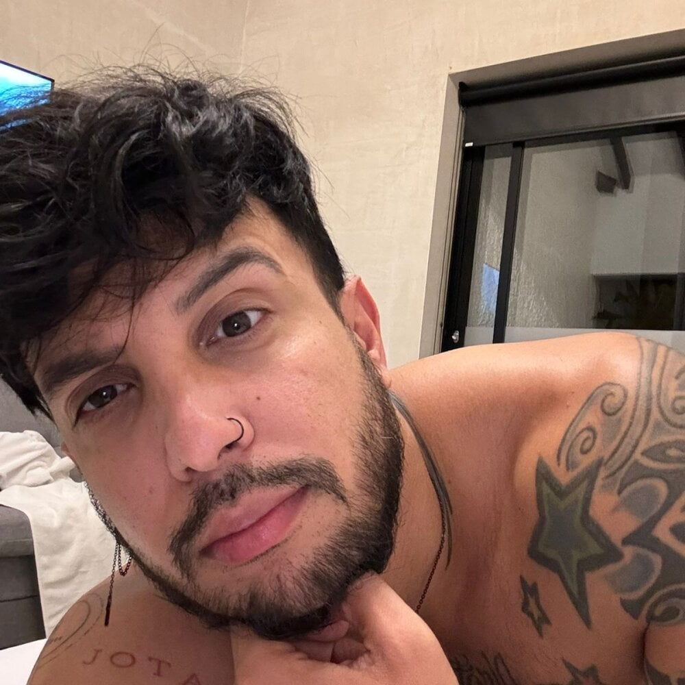 Liam_Espinoza Chatroom