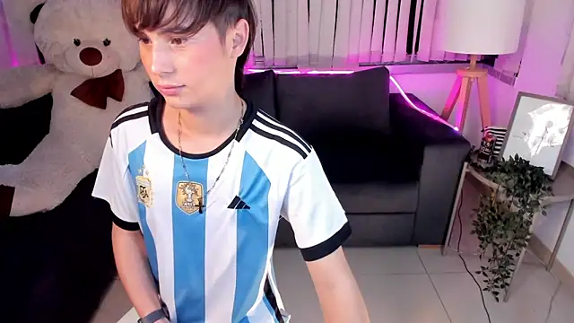 LittleRyan_ Chatroom