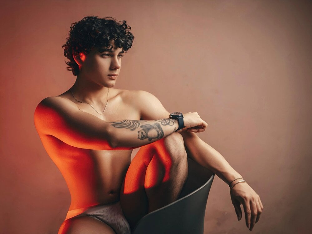 Logan__blaze Chatroom