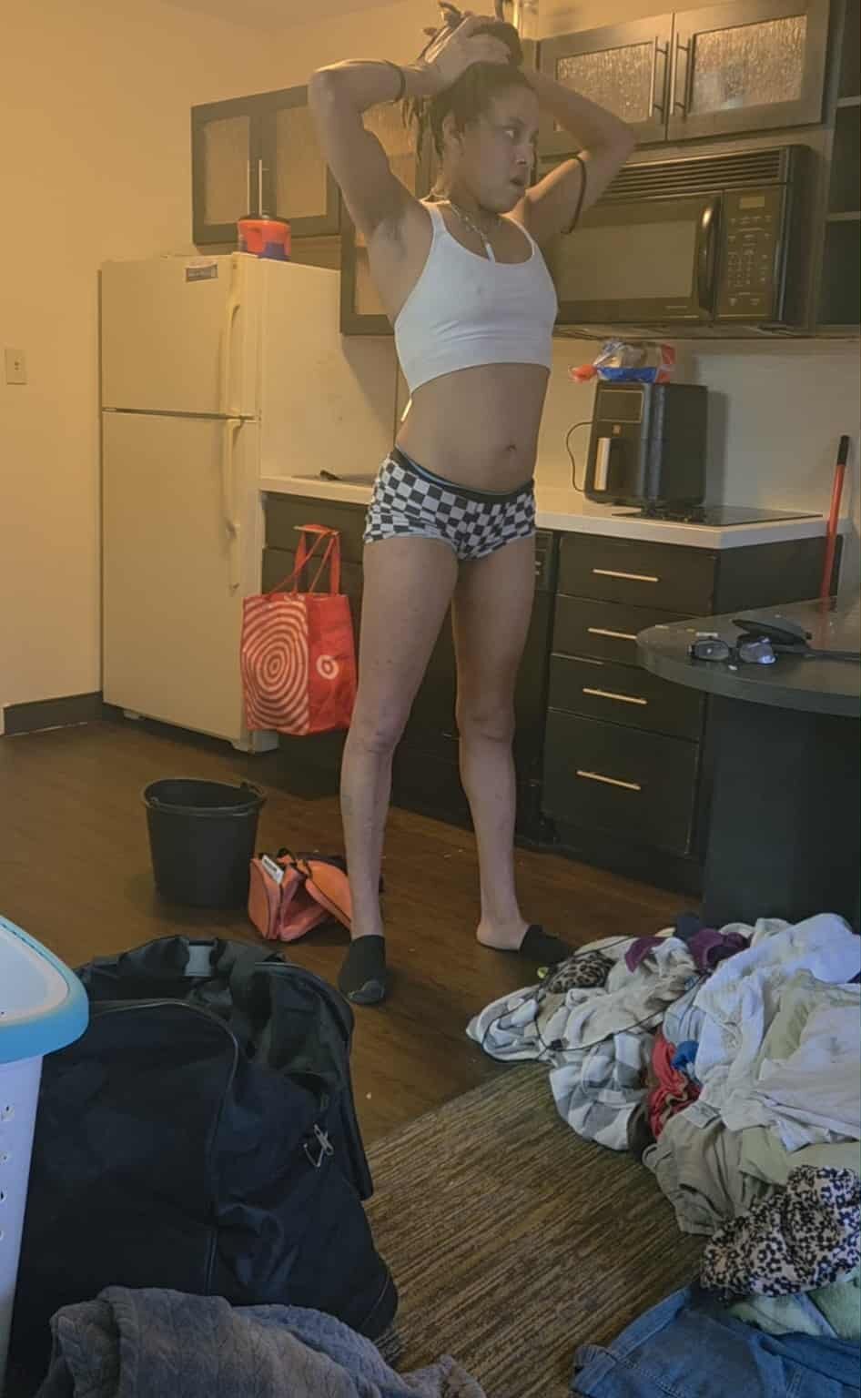 Longdongsilver_323 Chatroom