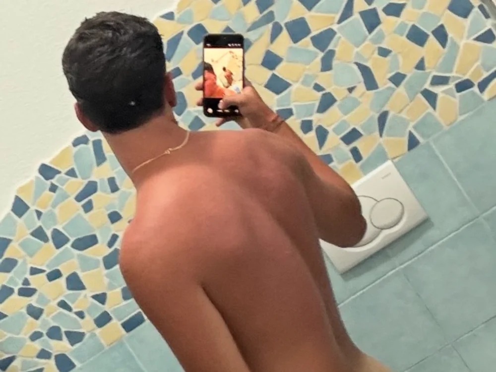 LostInNaples Chatroom