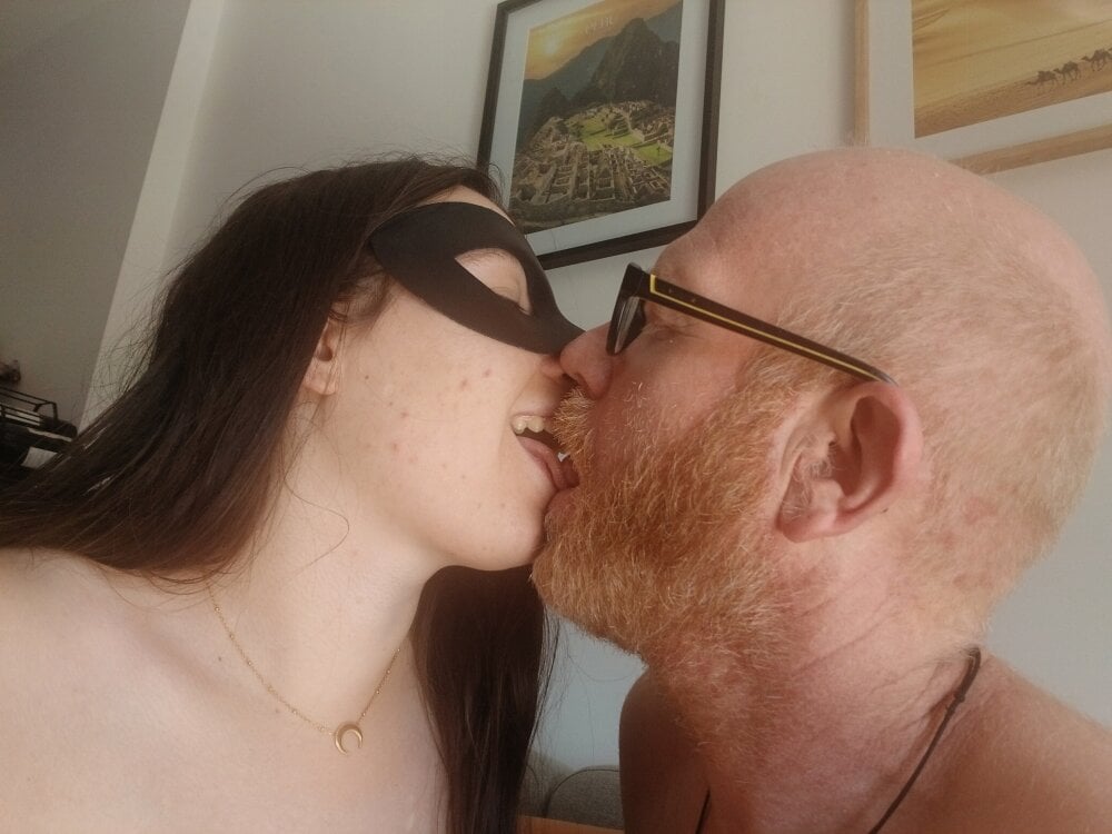 LoveAndSex_2244 Chatroom