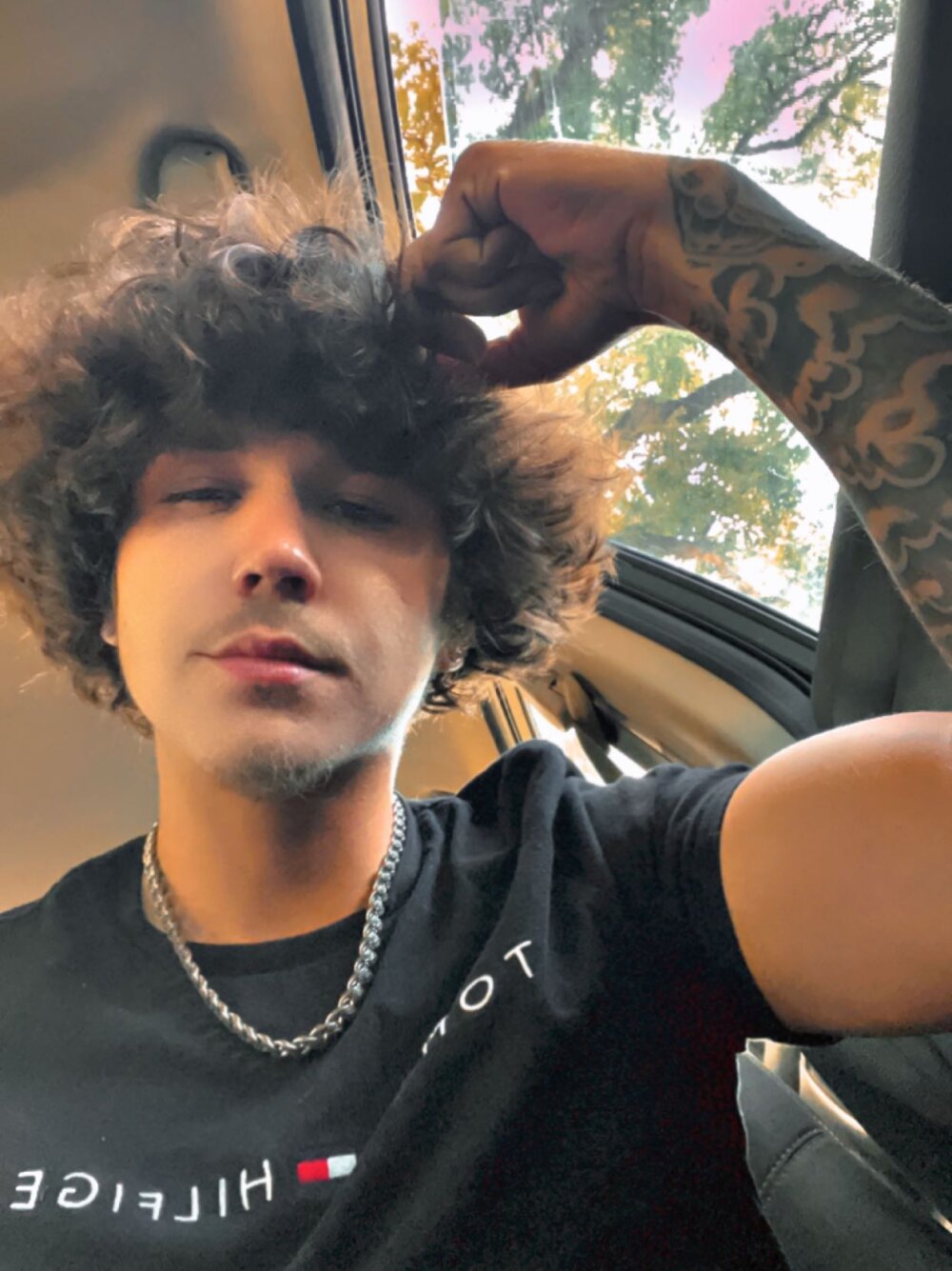 Lovemilfs@xh Chatroom