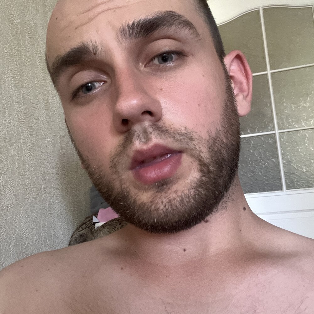 LuckyGirlfriends Chatroom