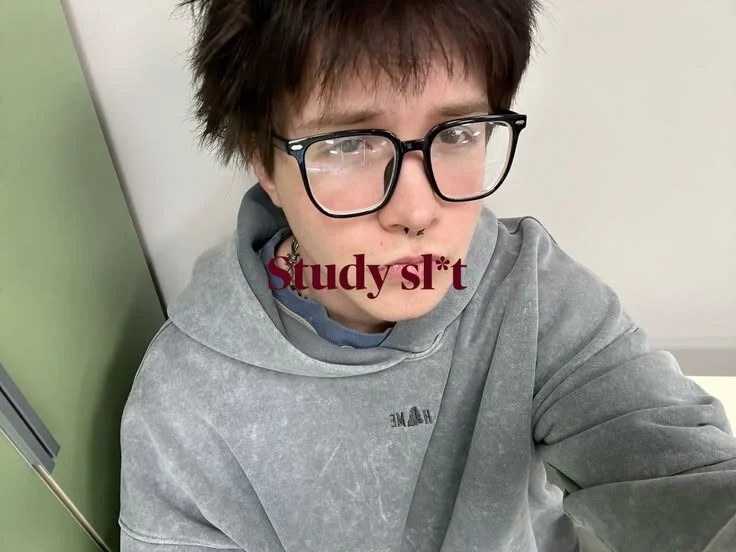 MIya_Chinen Chatroom