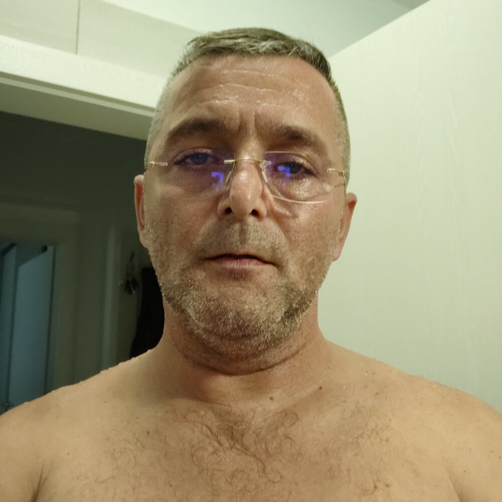 Magnificul_boys Chatroom