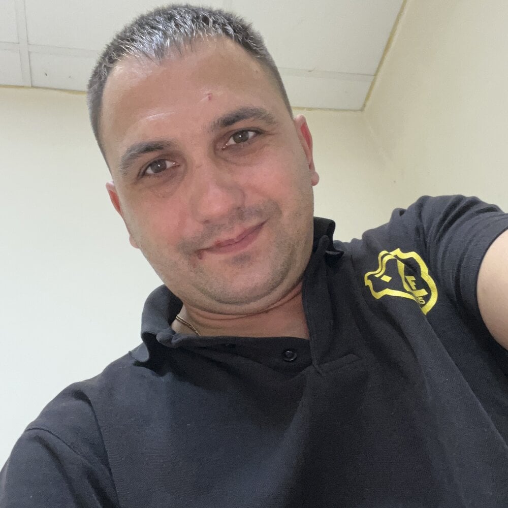 Mahrovmaxim Chatroom