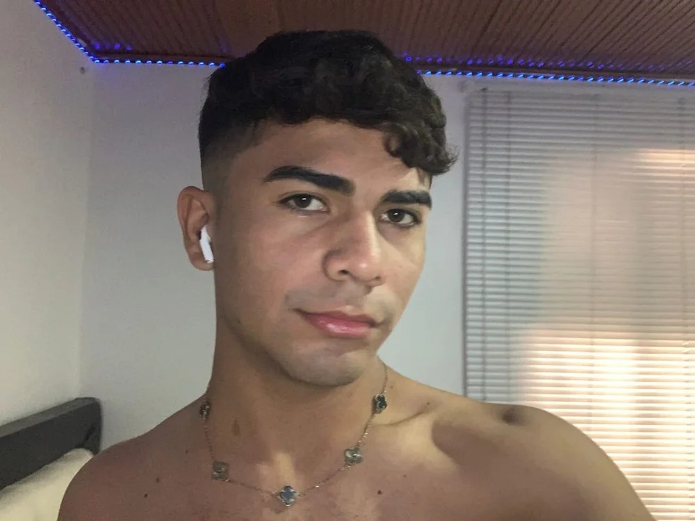 Manu-Rios Chatroom