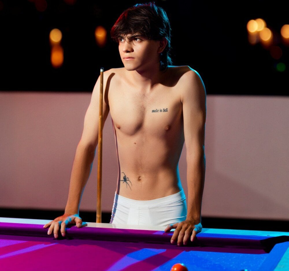 Manu_and_Jhon Chatroom