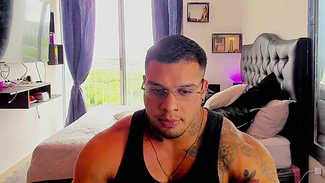 Marck_Mathews Chatroom