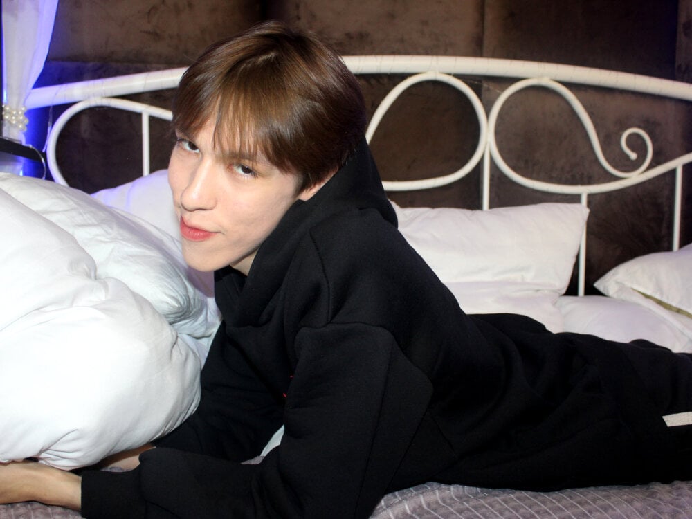 MarkBranston Chatroom