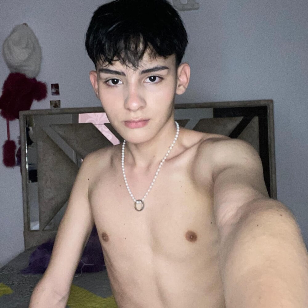 MathiasGreen_ Chatroom