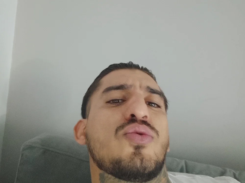 Maverick_of_wolf Chatroom