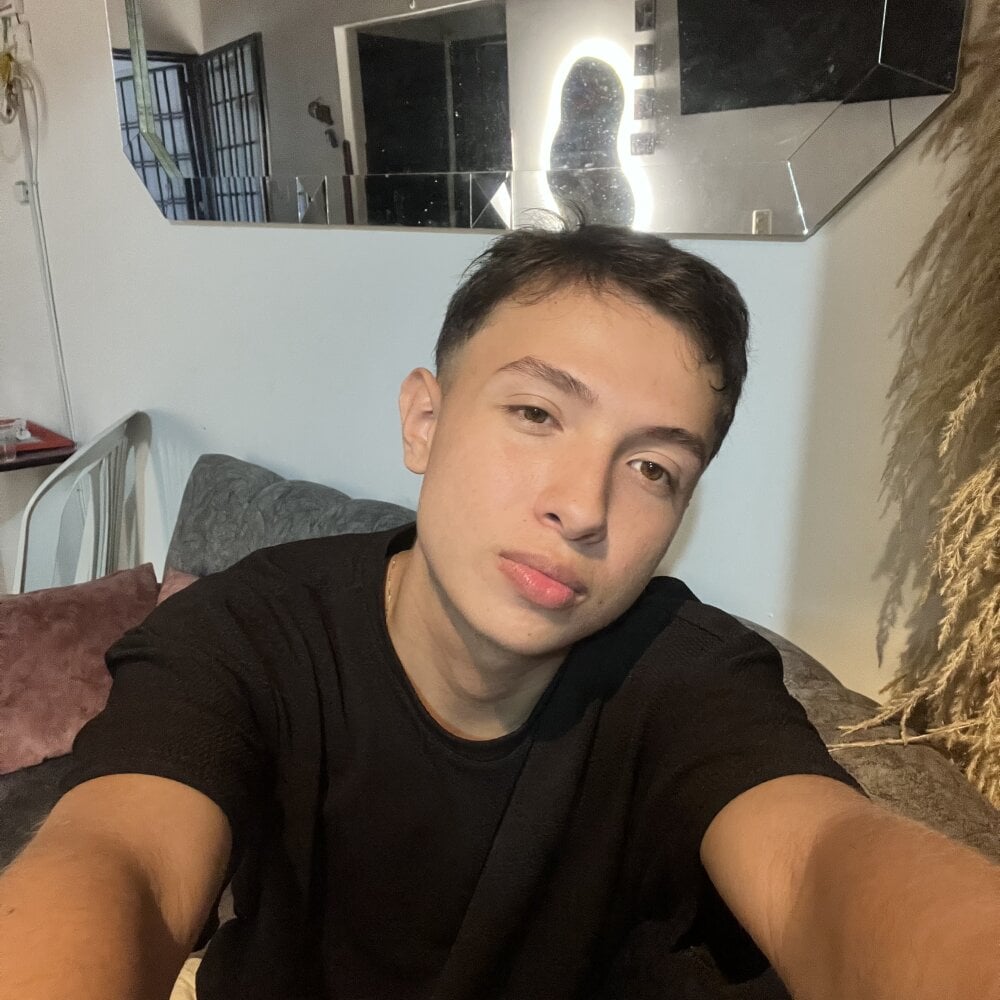 Maxim_Taylor Chatroom