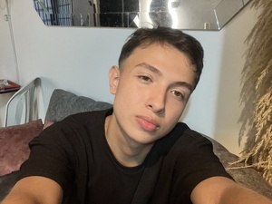 Maxim_Taylor