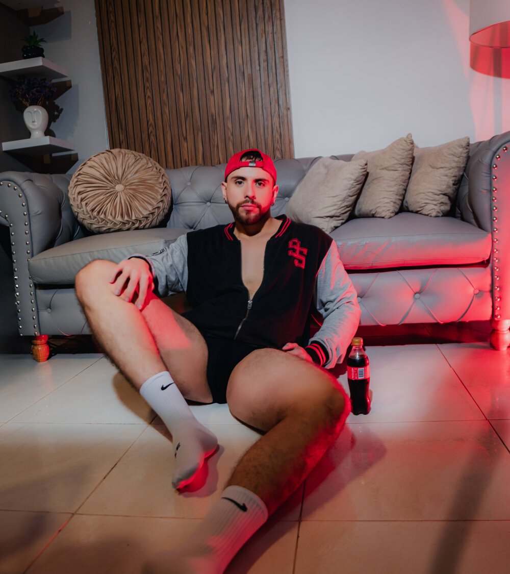 Maximo_Wolff Chatroom