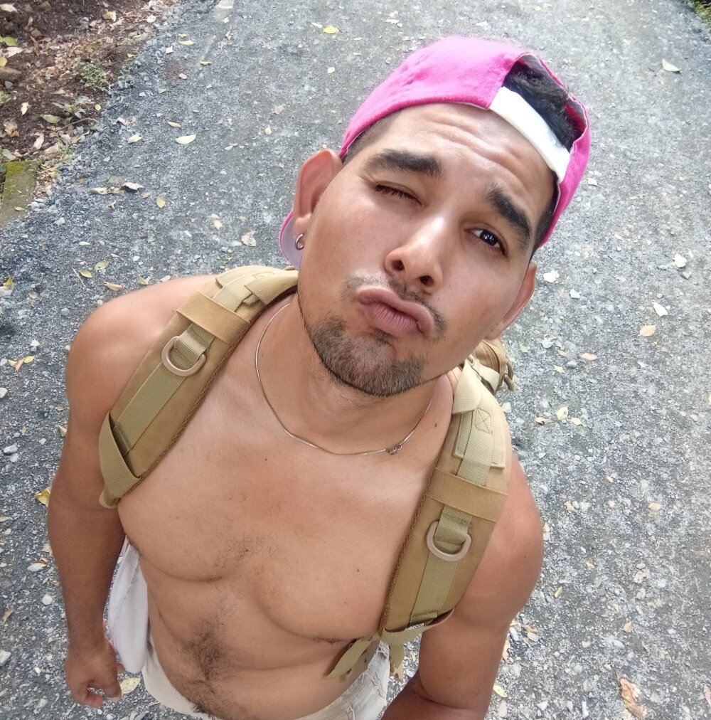 Meretrix_XXX Chatroom