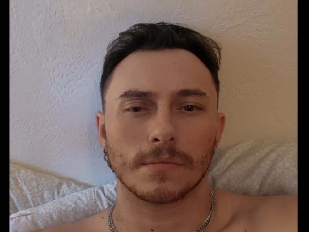 Mikecloudyhawk Chatroom