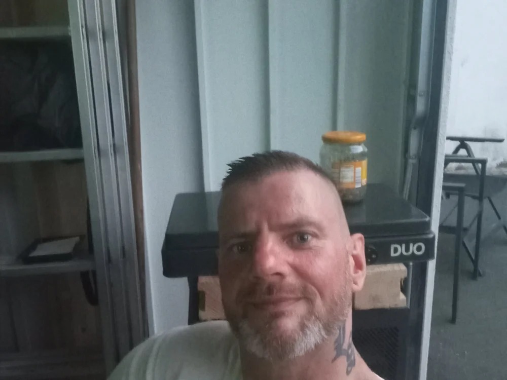 Mitchellhro80 Chatroom