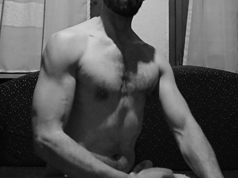 MuscleOtter Chatroom