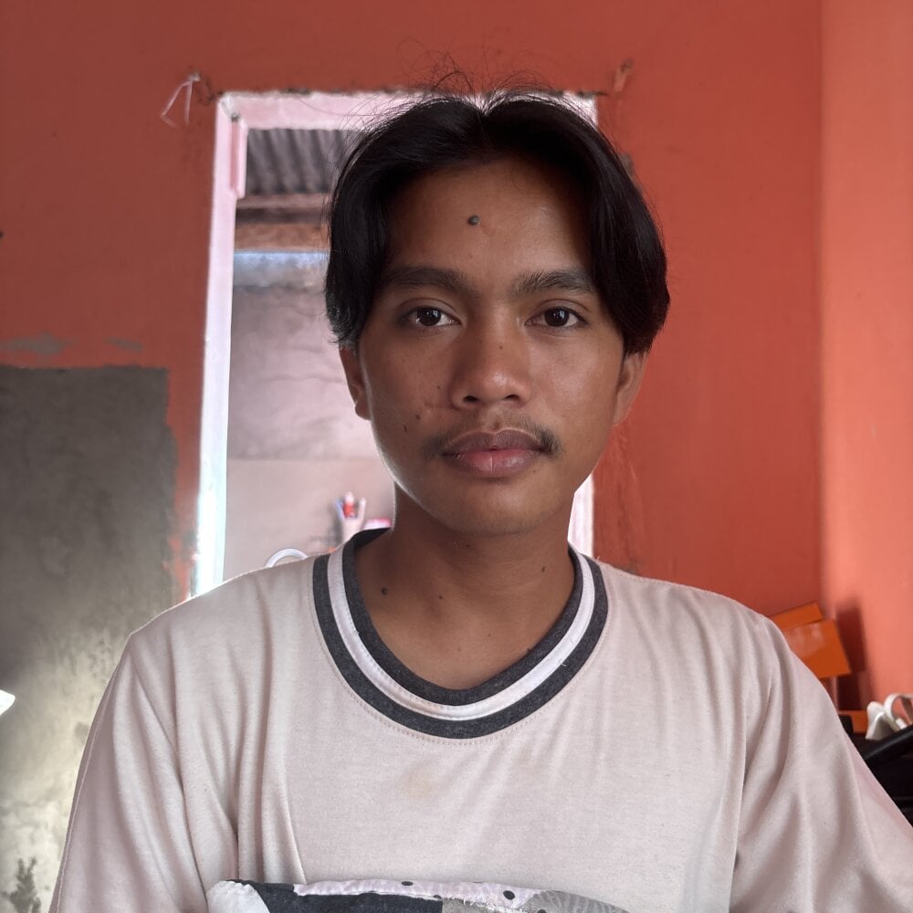 Naughty_Twink20 Chatroom