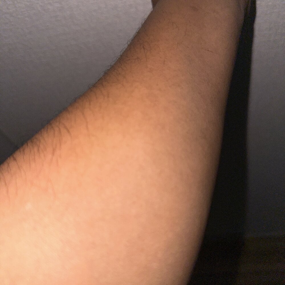 NeonShadow_1 Chatroom