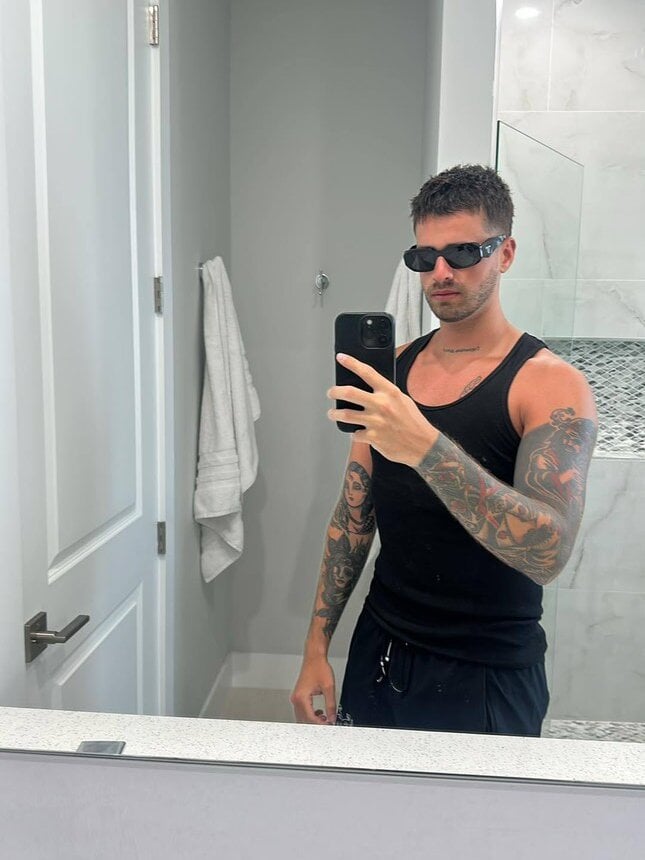 Nikki_Slxxx Chatroom