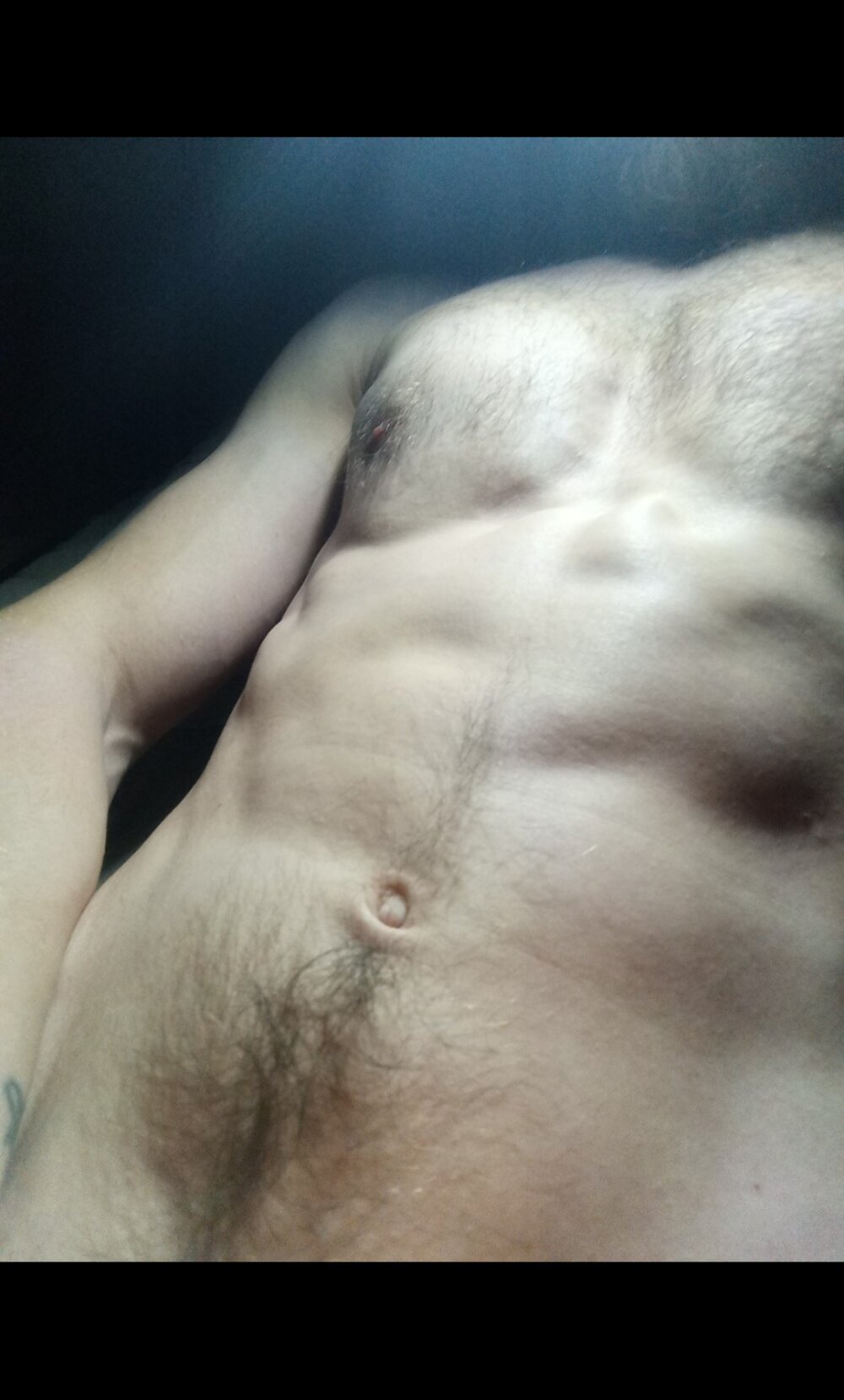 NochnoyGest Chatroom